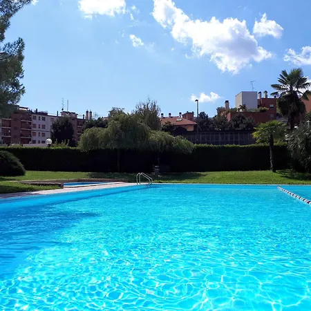La Terrazza Vista Duomo, Piscina E Campi Da Tennis Apartment *
